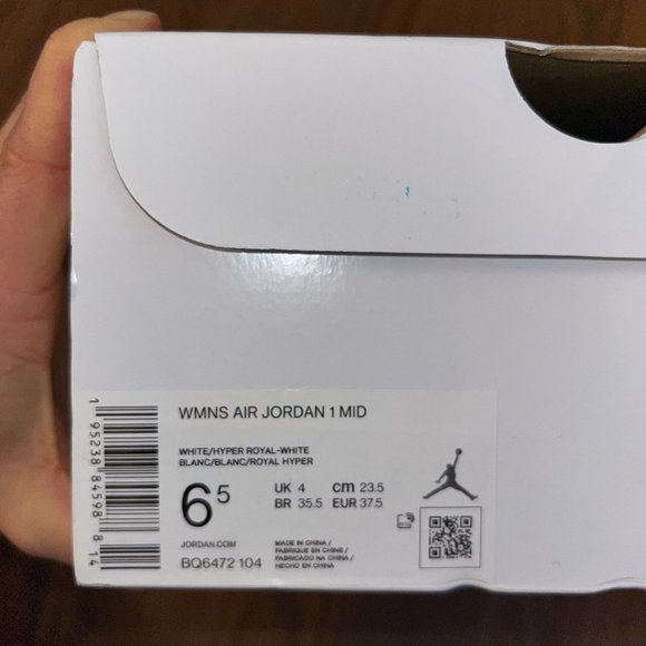 Nike Jordan Mids Blue & White Women's 6.5 - Picture 7 of 7